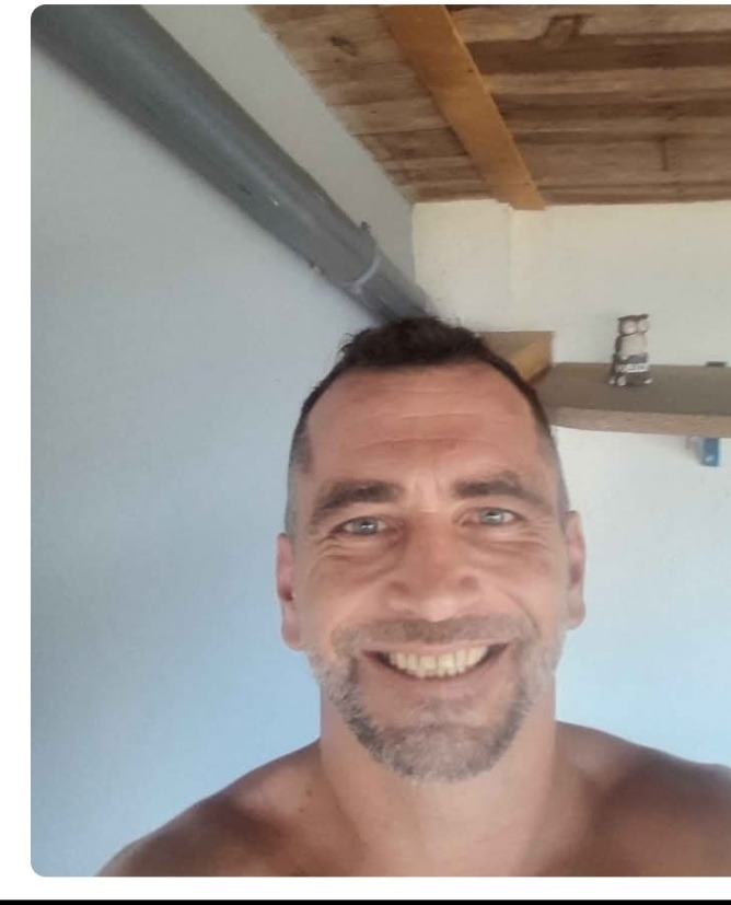 Profil de Madani