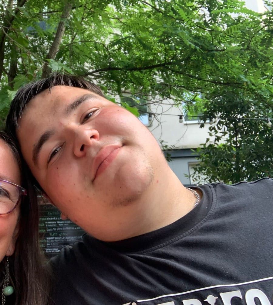 Profil de Alou